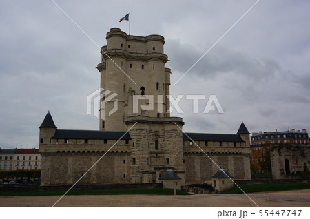 パリのヴァンセンヌ城 パリのヴァンセンヌ城 55447747