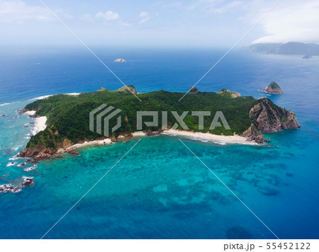 江仁屋離島 (奄美 瀬戸内町の無人島) 江仁屋離島 (奄美 瀬戸内町の無人島) 55452122