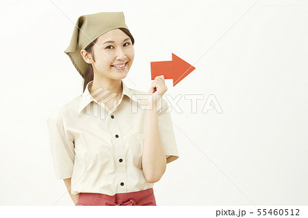 女性　店員　白バック 55460512