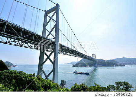 関門海峡 関門橋 山口県下関市側から九州を望む 壇之浦PAからの展望 関門海峡 関門橋 山口県下関市側から九州を望む 壇之浦PAからの展望 55460829