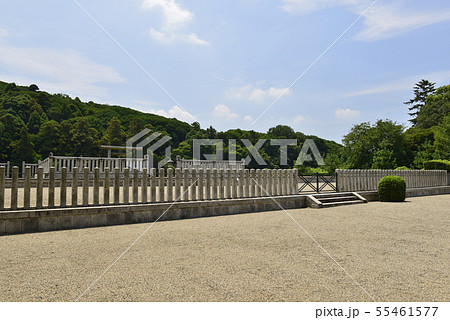 【大阪府 羽曳野市】世界遺産・古市古墳群(応神天皇陵古墳・拝所) 【大阪府 羽曳野市】世界遺産・古市古墳群(応神天皇陵古墳・拝所) 55461577