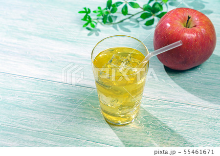 リンゴジュース 55461671