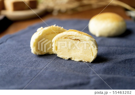 月餅 パイナップルケーキ 8月 55463202