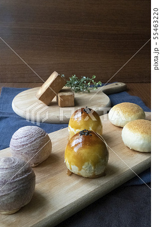 月餅 パイナップルケーキ 8月 55463220