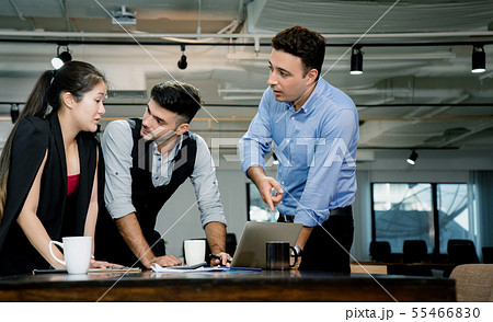 Businessmen are brainstorming in the meeting room. Businessmen are brainstorming in the meeting room. 55466830