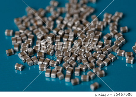 電子部品（チップセラミックコンデンサ）の写真素材 [55467006] - PIXTA