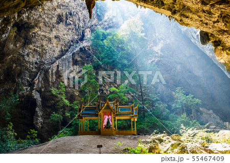 Phraya Nakhon Cave 55467409