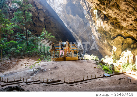 Phraya Nakhon Cave 55467419