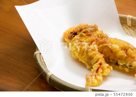イカゲソの天ぷら。 55472930