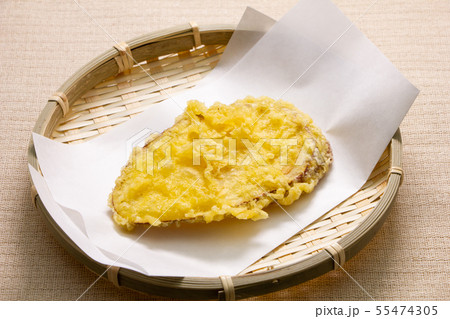 さつまいもの天ぷら。 さつまいもの天ぷら。 55474305