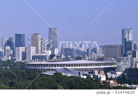 日本の東京都市景観　新国立競技場や東京タワー、六本木ヒルズなどを望む 55474620