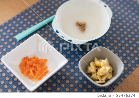 離乳食 おかゆ 育児 中期離乳食 離乳食中期 モグモグ期 離乳食 おかゆ 育児 中期離乳食 離乳食中期 モグモグ期 55476274