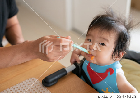 離乳食　育児　子育て　赤ちゃん　おかゆ　育児　 55476328