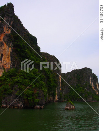 ハロン湾 55480738