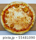 Pizza margherita, classic italian pizza  55481090