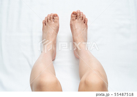 メンズ 脚脱毛 afterイメージ 男性の脚 メンズ 脚脱毛 afterイメージ 男性の脚 55487518