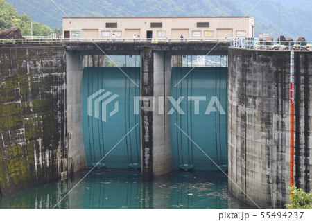 岩屋ダムのラジアルゲート 岩屋ダムのラジアルゲート 55494237