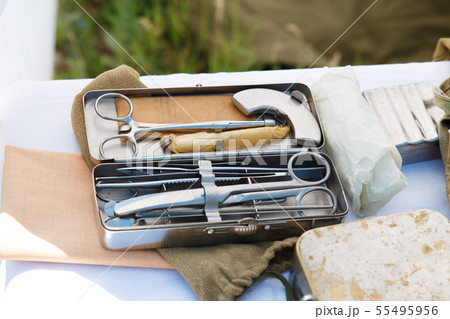 Medical instruments surgeon of the early 19th 55495956