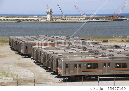 インドネシアへ旅立つ武蔵野線205系電車（2019年5月） 55497169