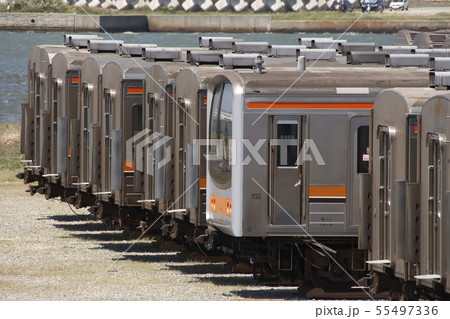 インドネシアへ旅立つ武蔵野線205系電車（16本目） 55497336