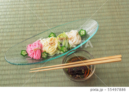 そうめん japanese summer thin noodles (somen) そうめん japanese summer thin noodles (somen) 55497886