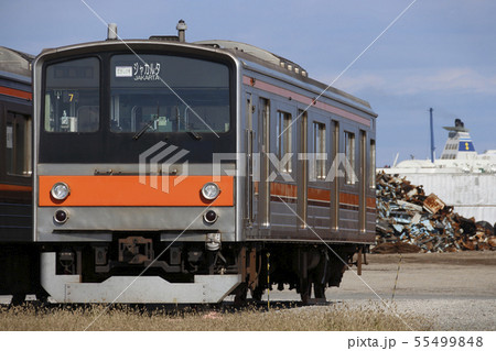 インドネシアへ旅立つ武蔵野線205系電車（7本目） 55499848
