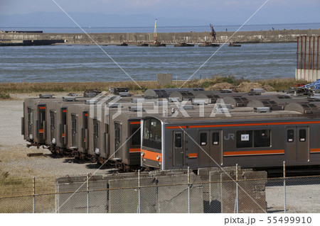 インドネシアへ旅立つ武蔵野線205系（2018年10月） 55499910