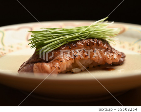 牛肉のにぎり 牛肉のにぎり 55503254