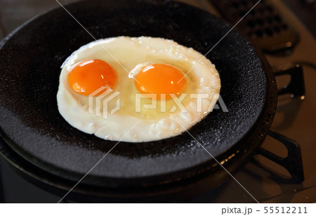 目玉焼き 55512211