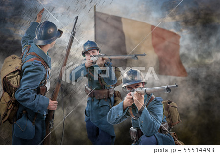 French soldiers 1914 1918 attack, November 11th French soldiers 1914 1918 attack, November 11th 55514493