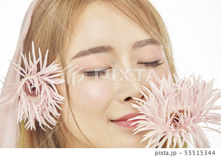 女性 女 女の子 55515344