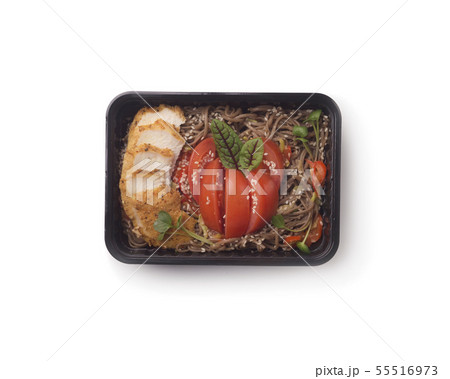 Noodles with chicken and vegetables for healthy nutrition 55516973