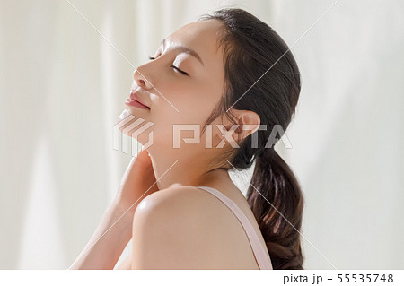 女性 ビューティー 女性 ビューティー 55535748