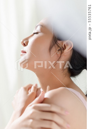 女性　ビューティー 55535761