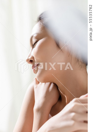 女性　ビューティー 55535762