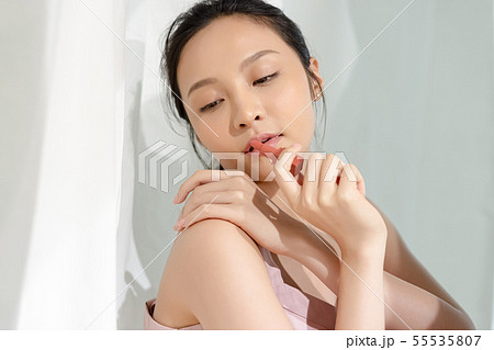 女性 ビューティー 女性 ビューティー 55535807