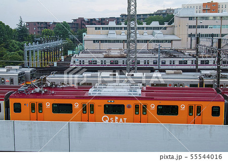 東急大井町線qシート車両の写真素材 55544016 Pixta