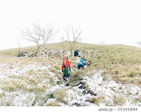 登山 男性グループ 登山 男性グループ 55545894