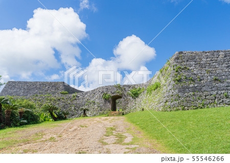 座喜味城跡 55546266