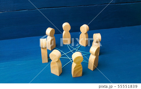 Circle of people interconnected by curves lines Circle of people interconnected by curves lines 55551839