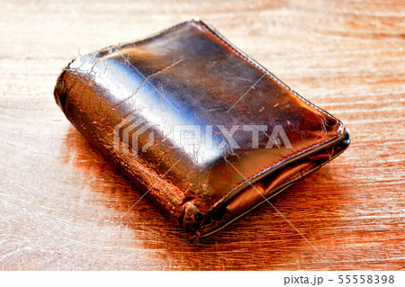 使い古したお財布の写真素材 [55558398] - PIXTA