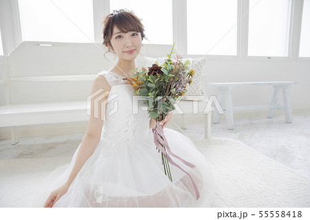 ウエディング アレンジ 女性 日本人 ウエディング アレンジ 女性 日本人 55558418