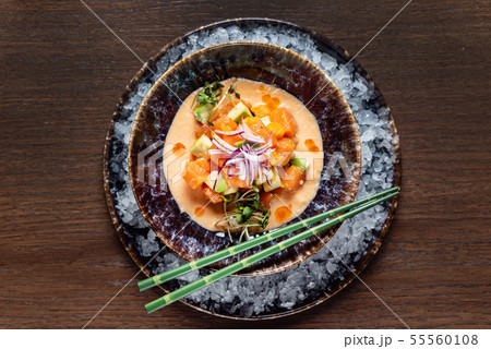 seafood ceviche on the ice 55560108