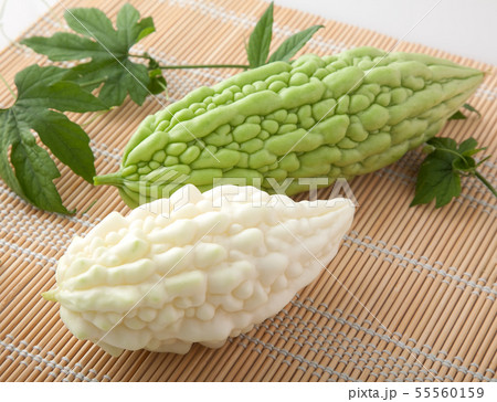 白いゴーヤの写真素材