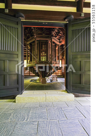 鎌倉　長谷寺　経蔵（輪蔵） 55563158