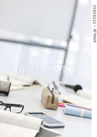 ビジネス小物イメージ 55563832