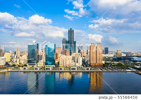 青空 青い空 ブルースカイ 55566450