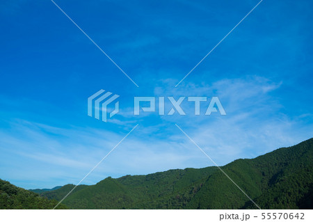 空 山 空 山 55570642
