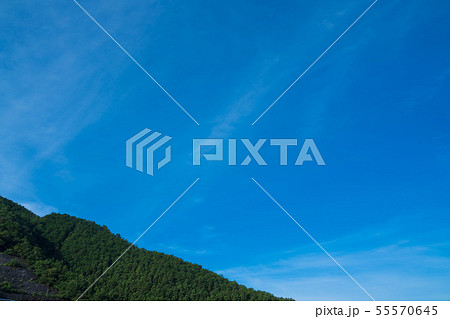 空 山 空 山 55570645