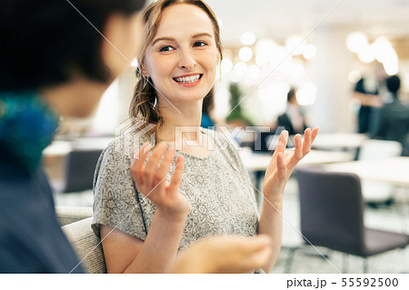 グローバル コミュニケーション 55592500